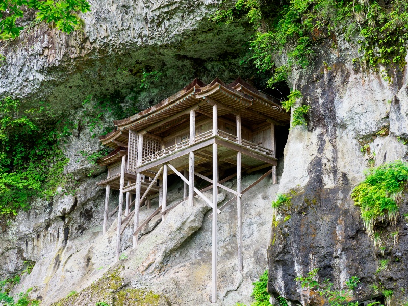 三徳山・三佛寺投入堂