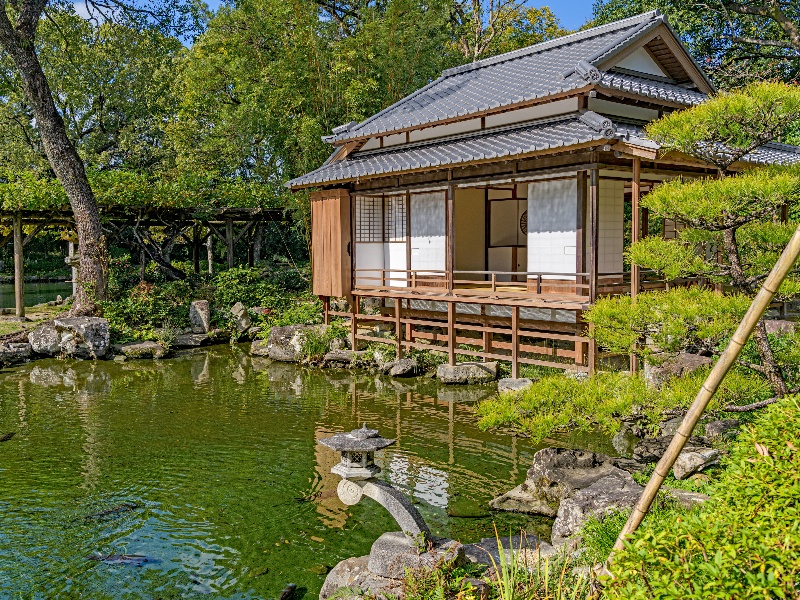 天赦園