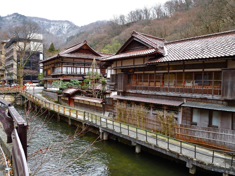 会津東山温泉