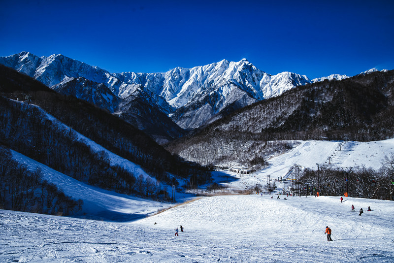 HAKUBA VALLEY鹿島槍スキー場｜スキーツアー・スノボーツアーなら