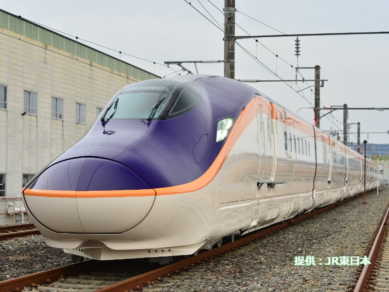 山形新幹線新型車両E8系