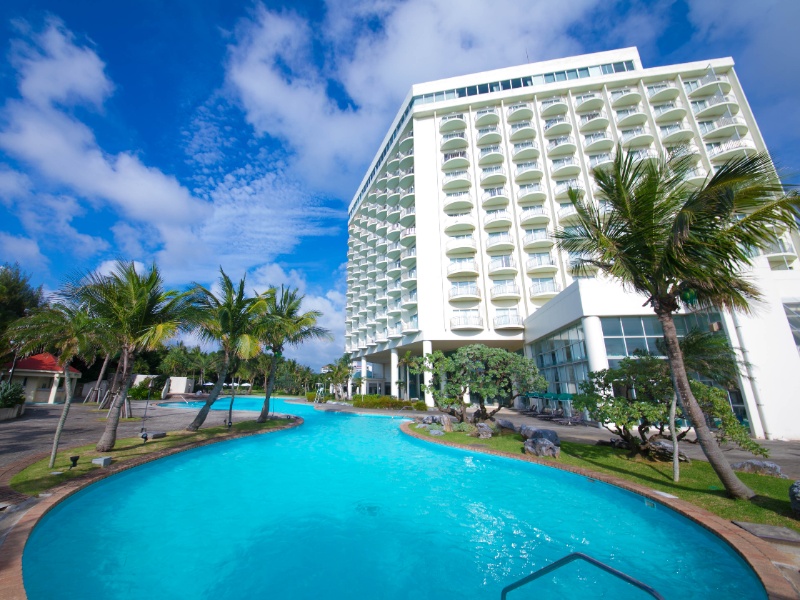 ラグナガーデンホテル　プール（イメージ）