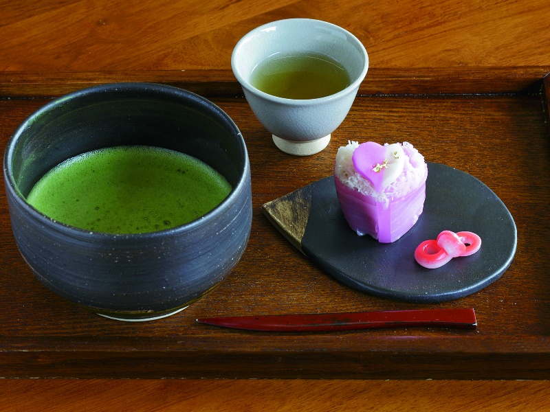 喫茶 きはる「抹茶と和菓子のセット」