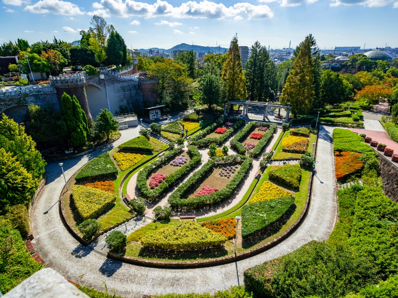 手柄山中央公園