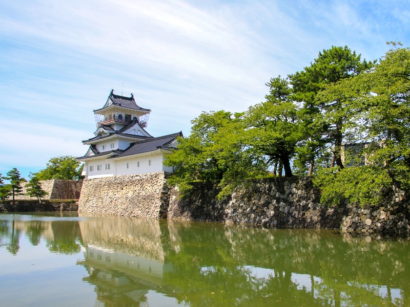 富山城址公園